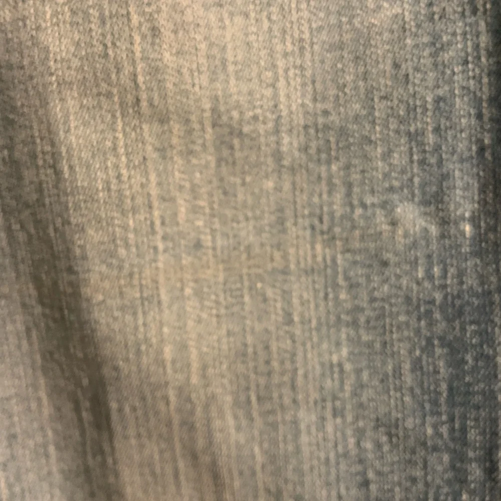 Wrangler Aura Woman’s Medium Washed Lightly Distressed Jeans 12 Regular Short - Picture 15 of 15